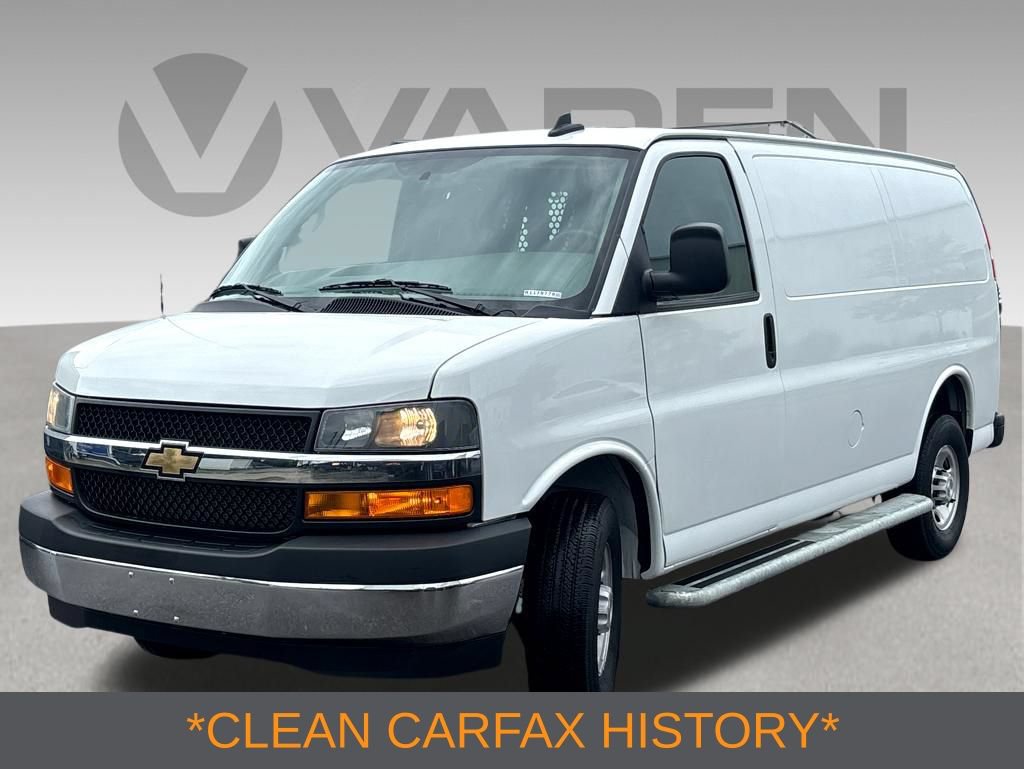Used 2024 Chevrolet Express 2500 w/ Driver Convenience Package RWD image 3