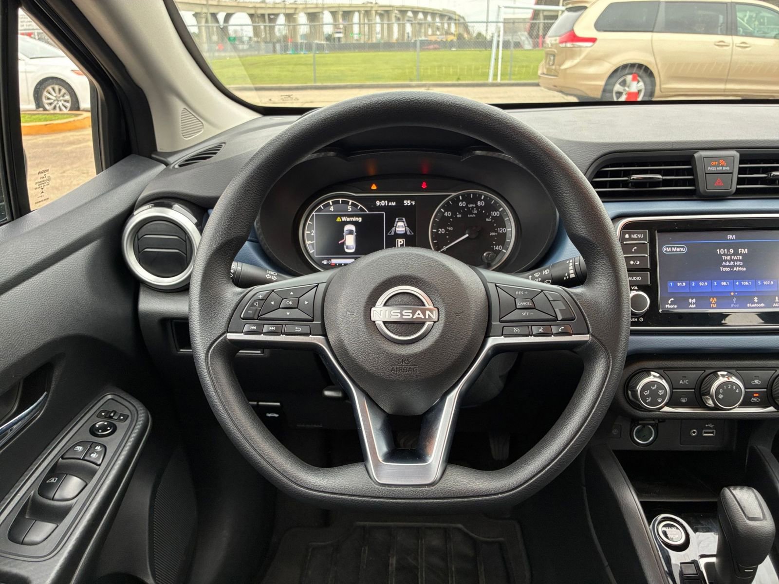 Used 2025 Nissan Versa SV image 26