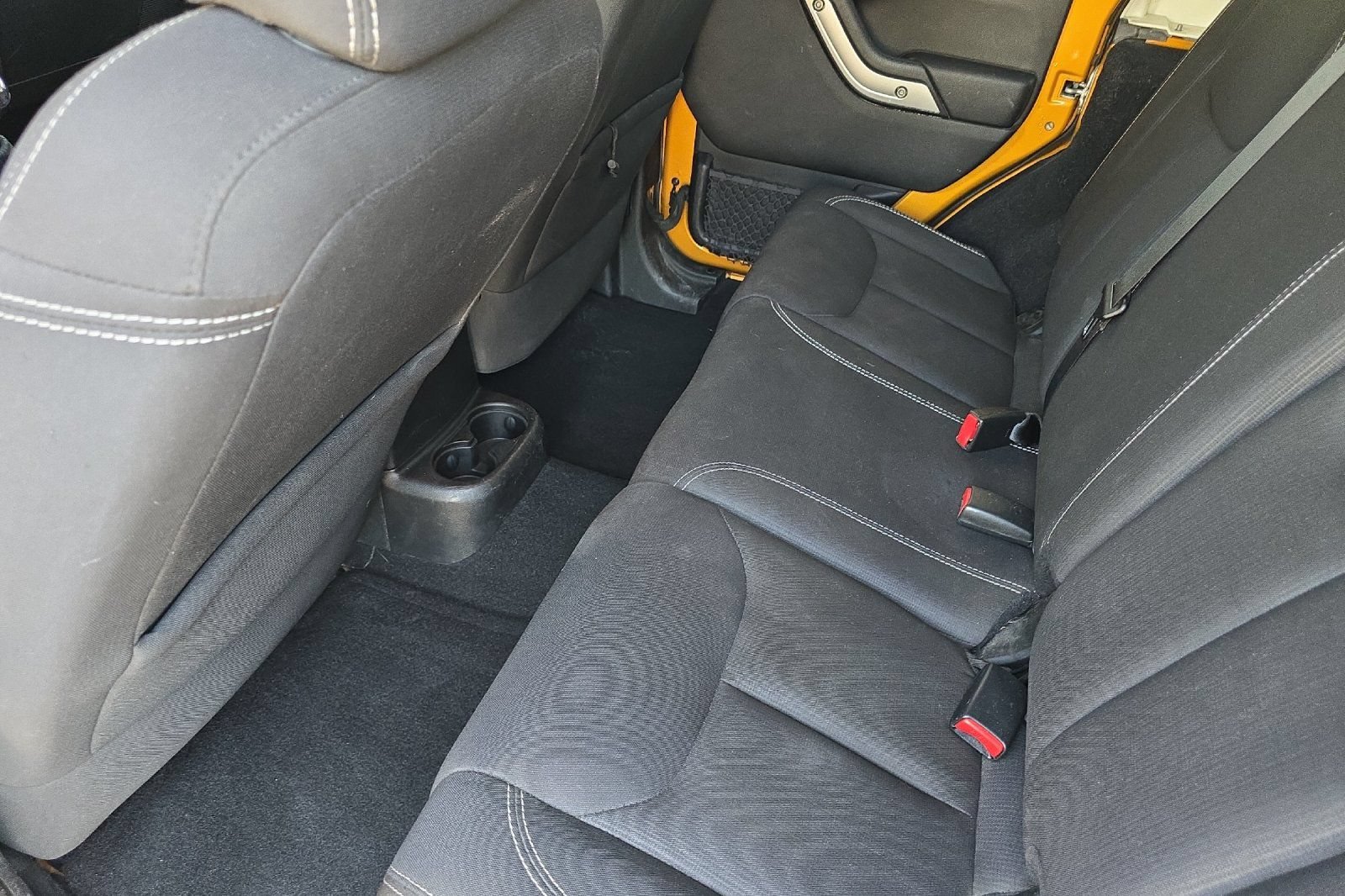 Used 2014 Jeep Wrangler Unlimited Rubicon w/ Dual Top Group AWD/4WD image 12