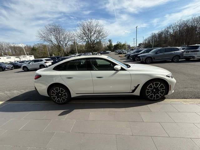 New 2026 BMW i4 xDrive40i w/ M Sport Package AWD/4WD image 5