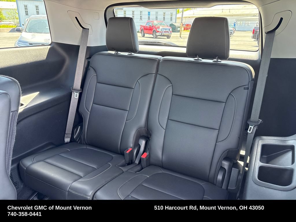 Used 2023 GMC Acadia SLT w/ LPO, Floor Liner Package AWD/4WD image 52