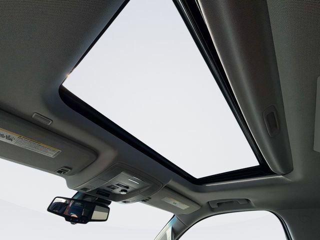 Used 2019 Chevrolet Suburban Premier image 19