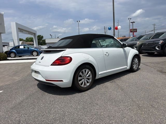 Used 2017 Volkswagen Beetle 1.8T S FWD image 11