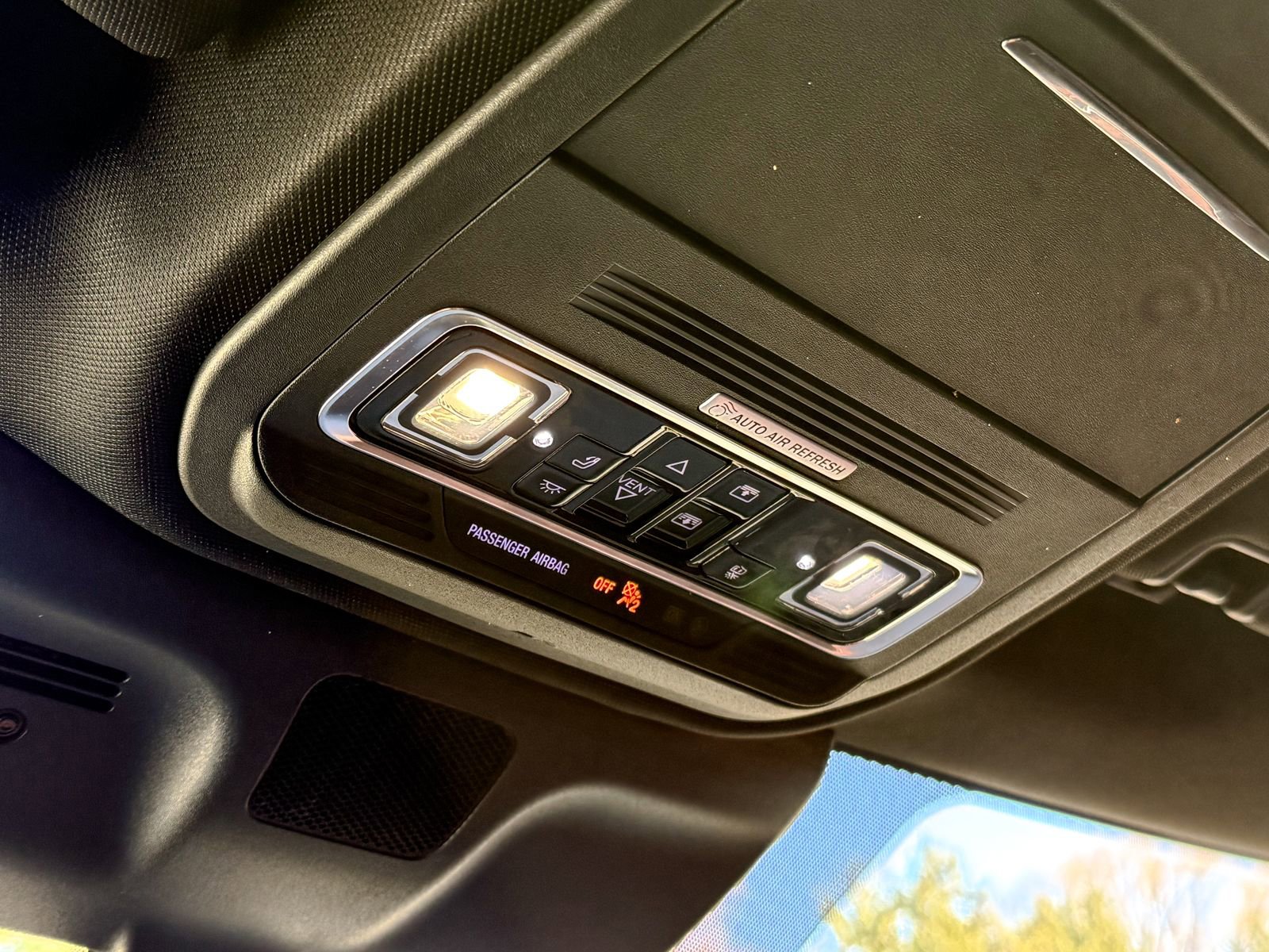 Used 2025 Lincoln Navigator L Reserve image 30