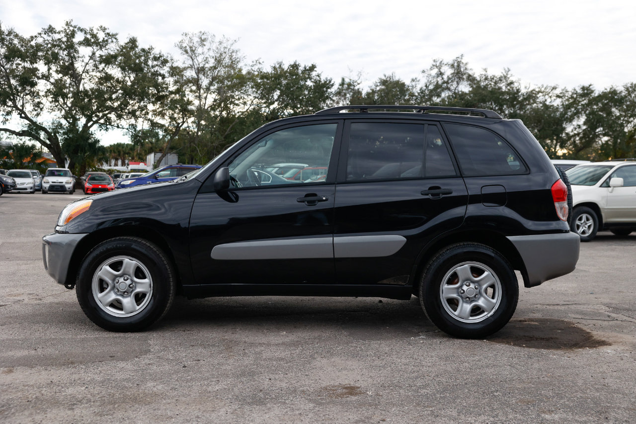 Used 2002 Toyota RAV4 2WD image 3