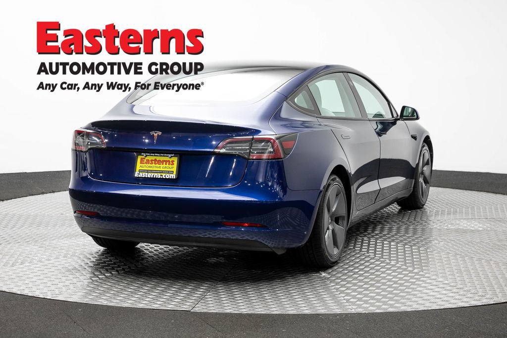 Used 2023 Tesla Model 3 Standard Range RWD image 5