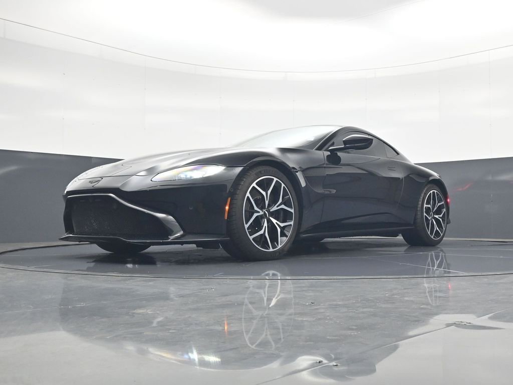 Used 2019 Aston Martin V8 Vantage Coupe image 20
