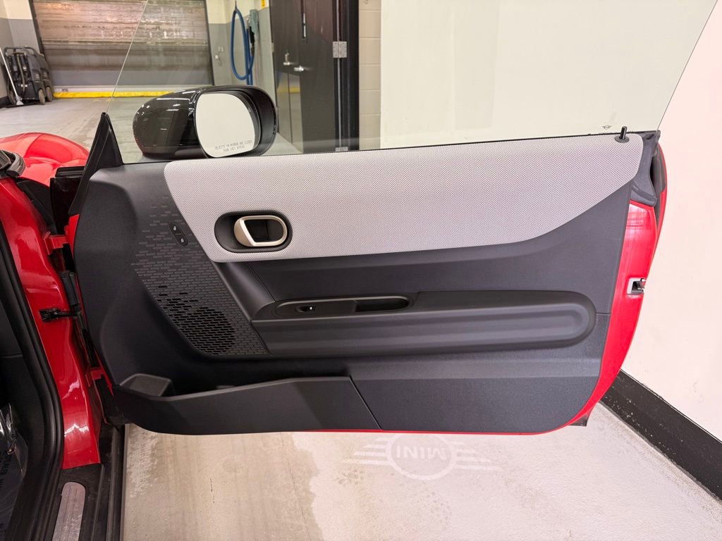 Used 2025 MINI Cooper S FWD image 21