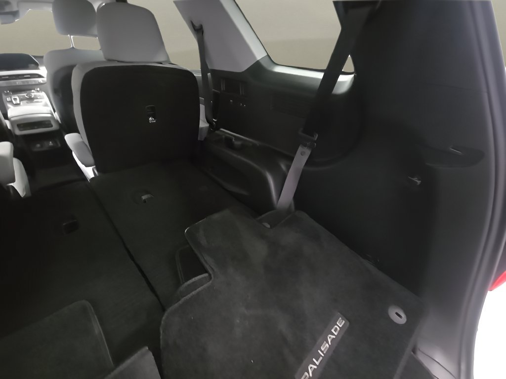 Used 2021 Hyundai Palisade SEL w/ Premium Package AWD/4WD image 22