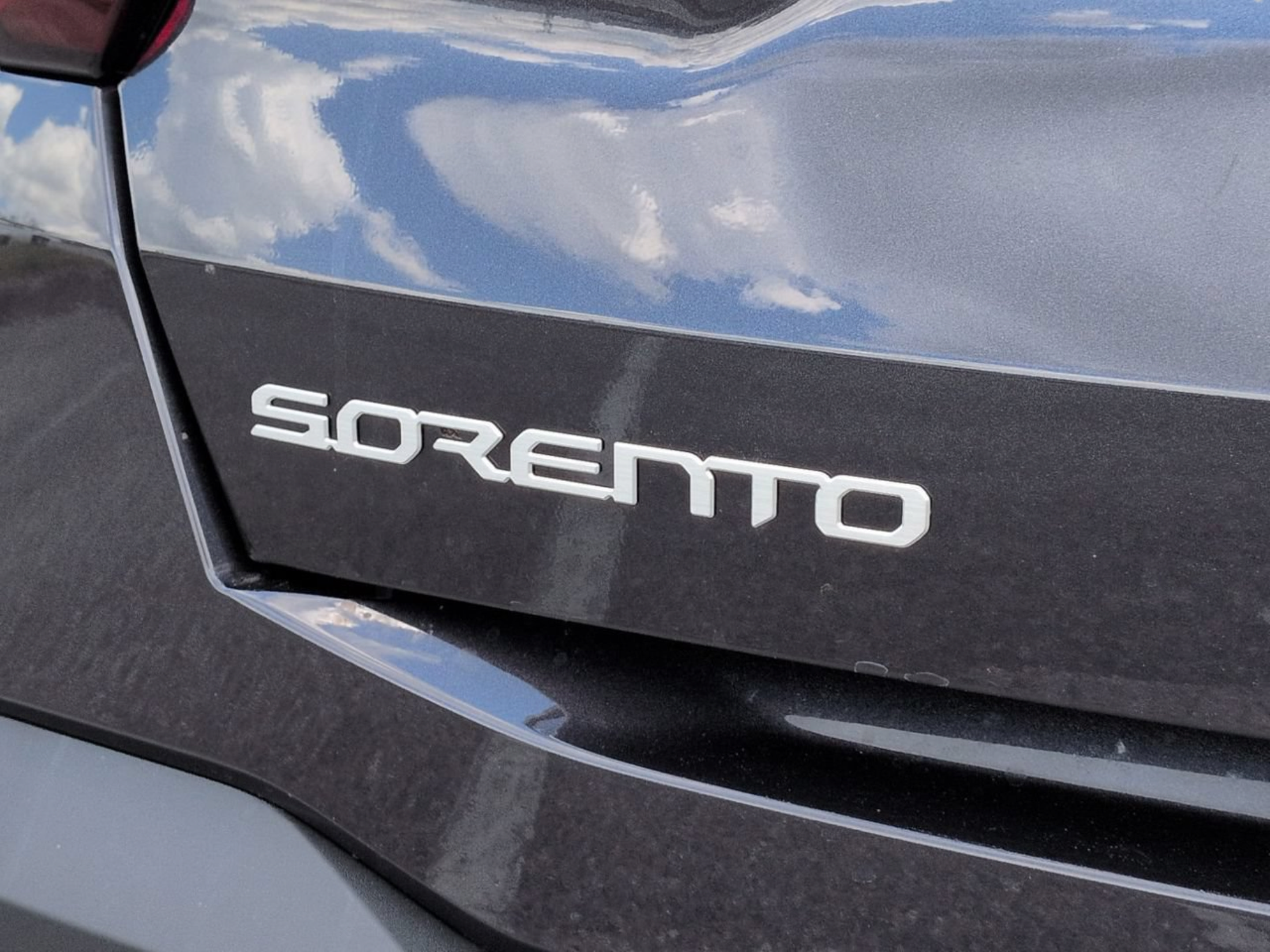 New 2026 Kia Sorento LX FWD image 16