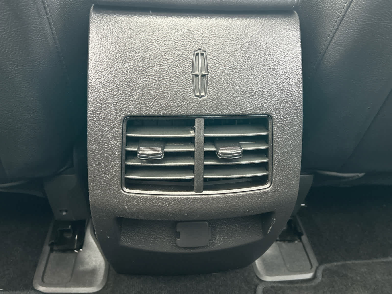 Used 2014 Lincoln MKX w/ Equipment Group 102A image 15