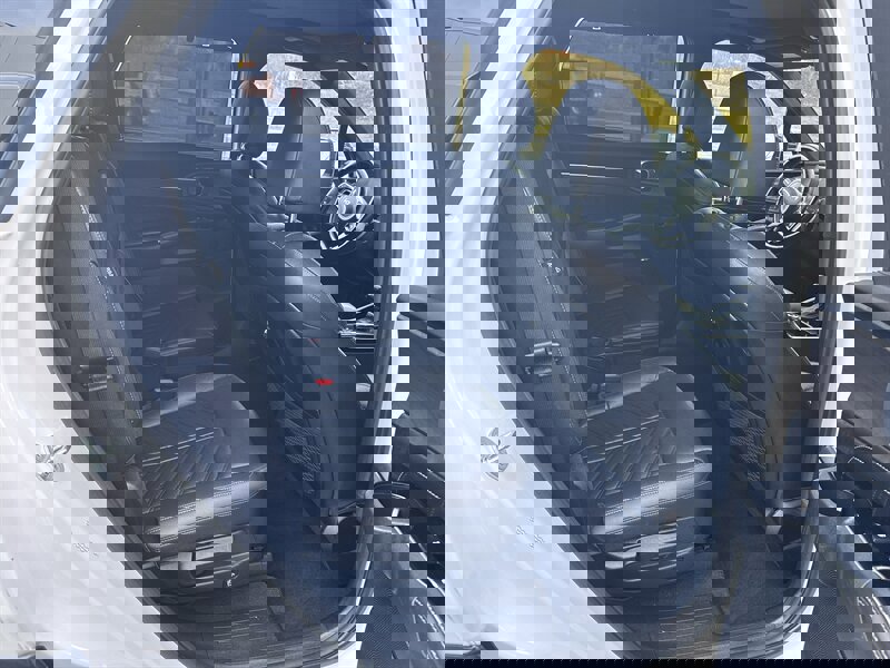 Used 2024 Kia Sorento SX Prestige image 7