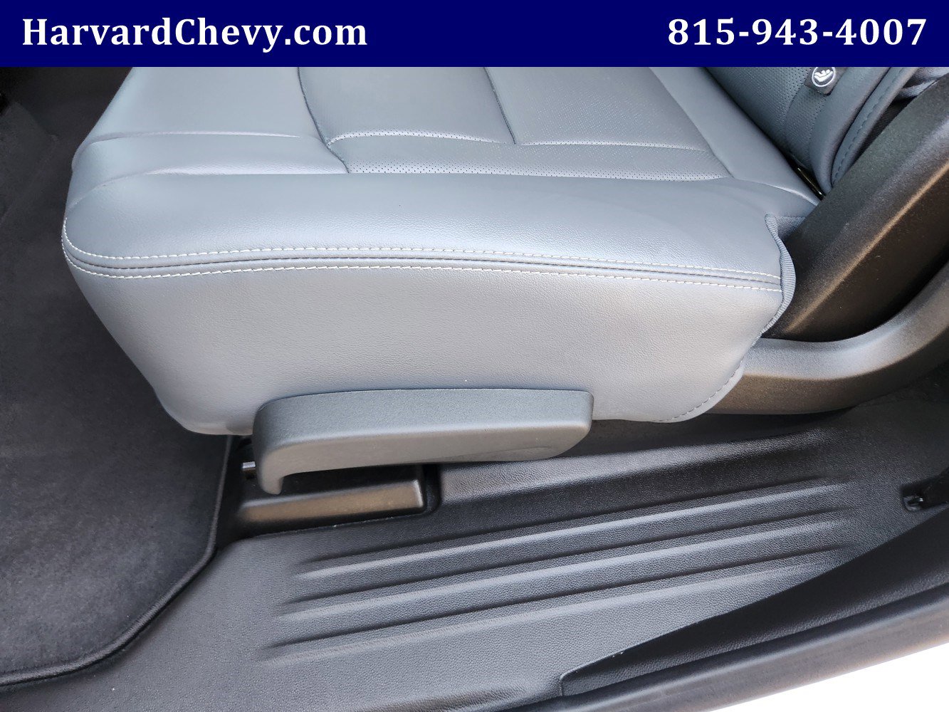 Used 2021 Buick Enclave Essence image 31