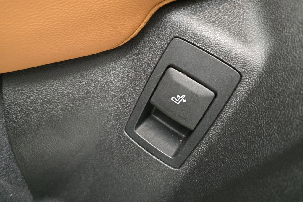 Used 2022 BMW X3 xDrive30i w/ M Sport Package 2 image 27