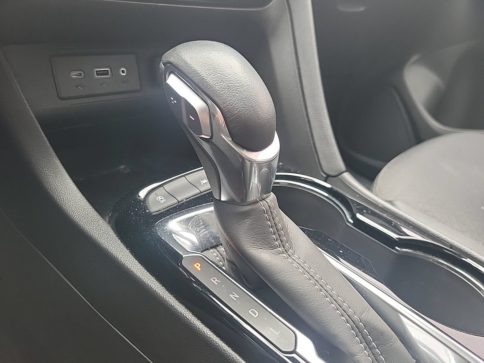 Used 2023 Buick Encore GX Preferred FWD image 30