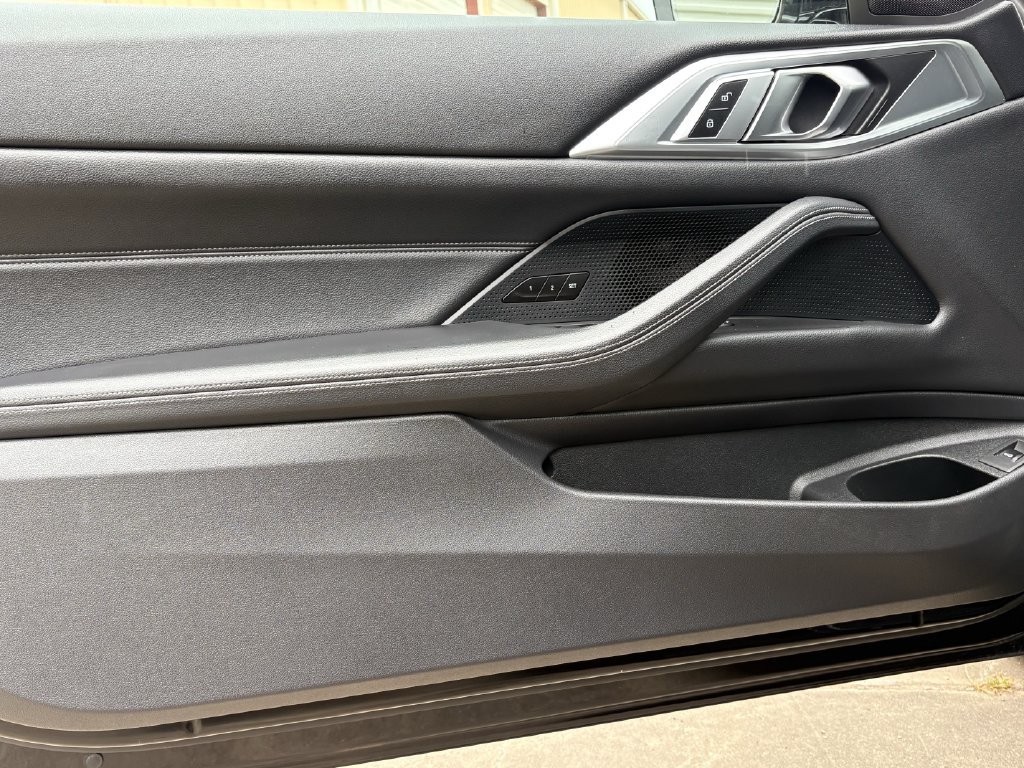 Used 2024 BMW 430i Convertible RWD image 10