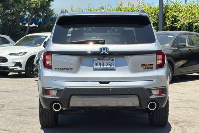Certified 2025 Honda Passport TrailSport image 5