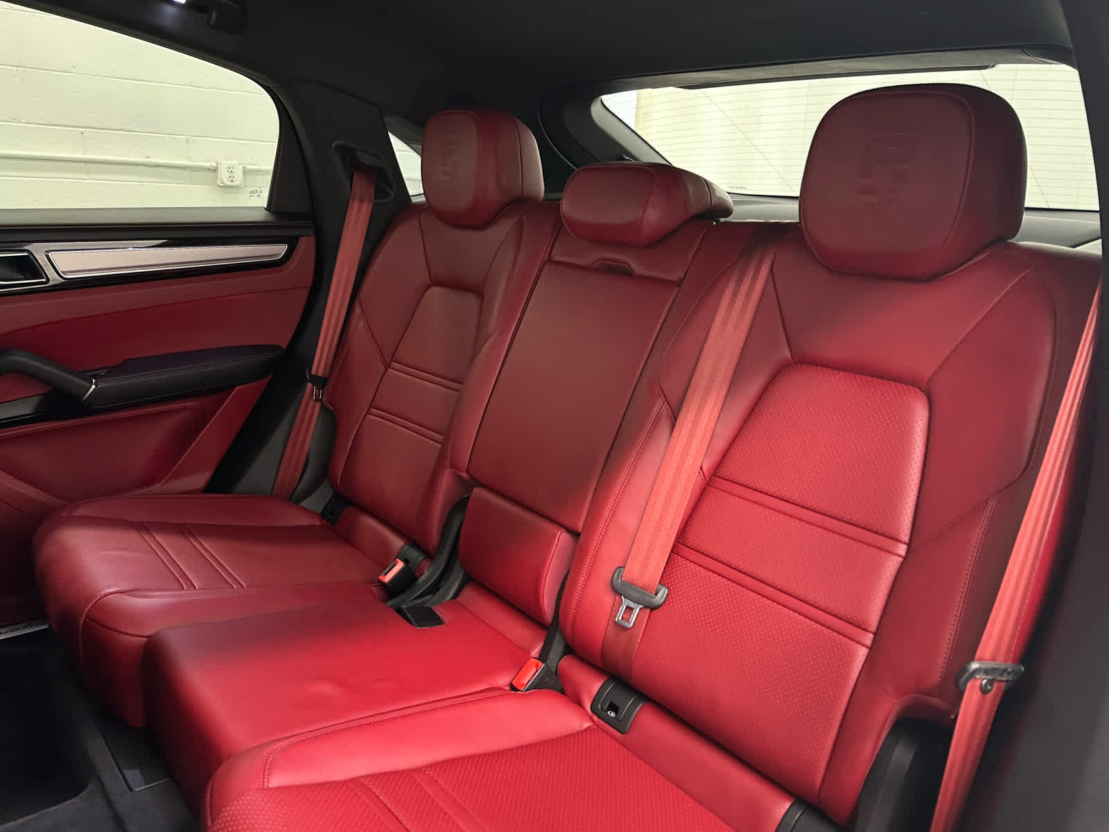 Used 2020 Porsche Cayenne S AWD/4WD image 16