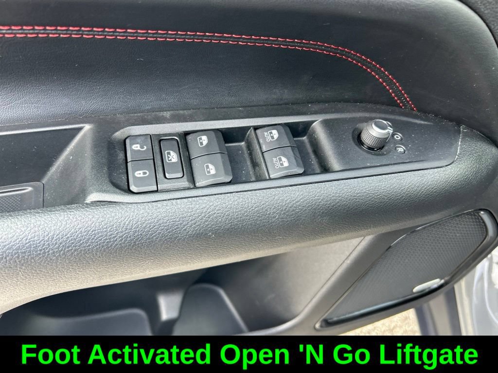 Certified 2022 Jeep Compass Trailhawk w/ Trailhawk Elite Group AWD/4WD image 40