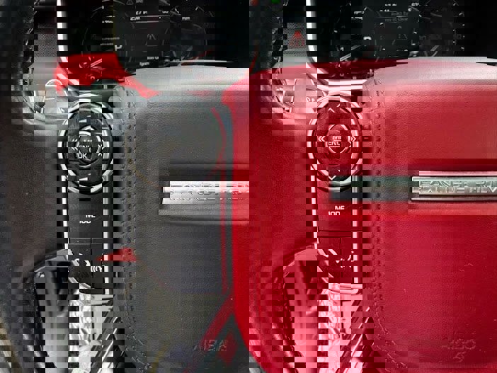 Used 2015 Land Rover Range Rover Autobiography image 46