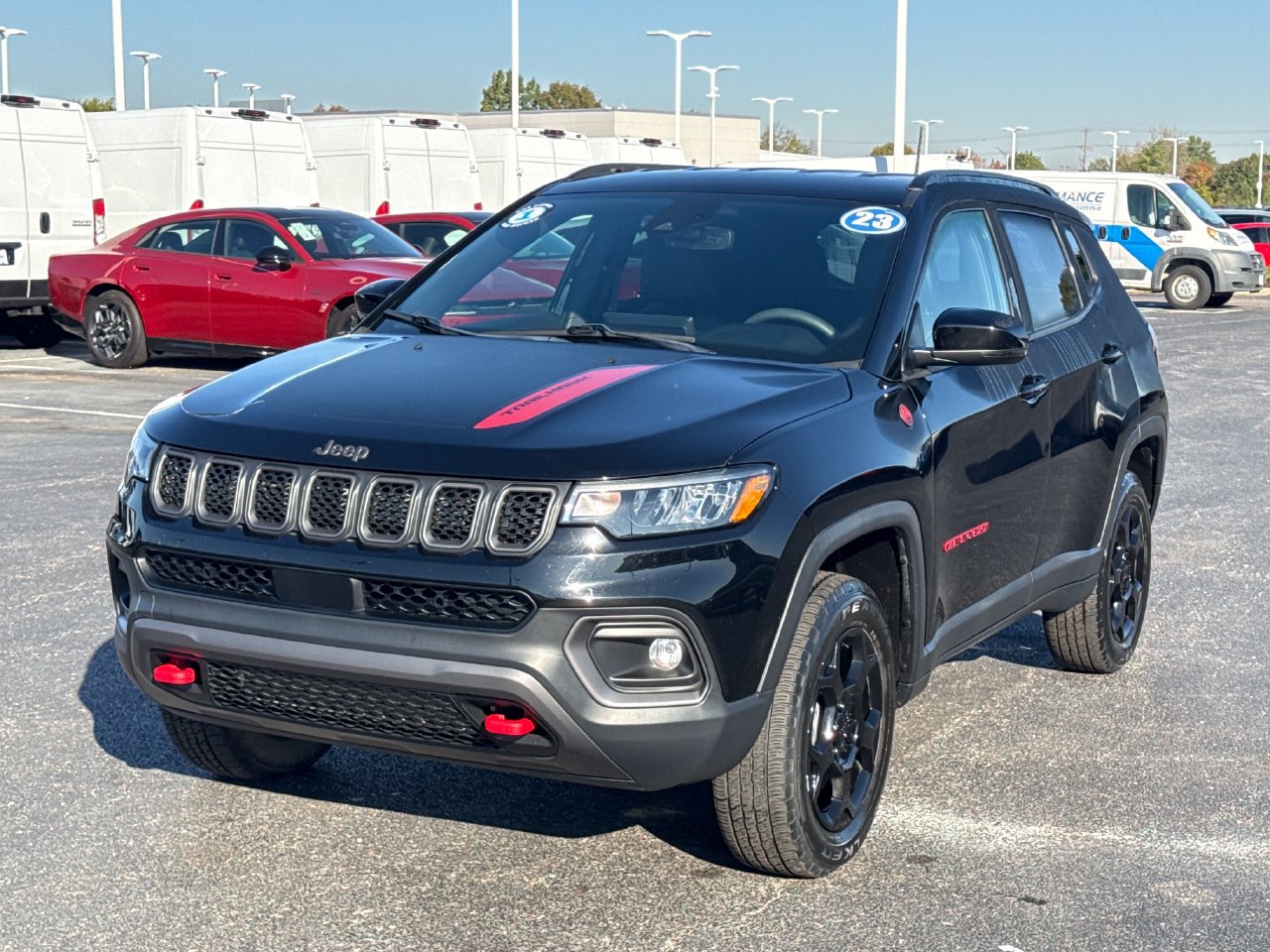 Used 2023 Jeep Compass Trailhawk w/ Trailhawk Convenience Group AWD/4WD image 6
