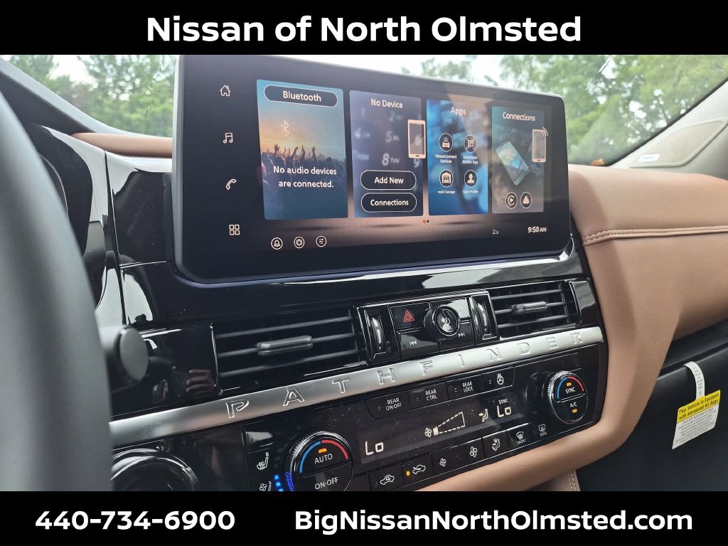 New 2026 Nissan Pathfinder Platinum AWD/4WD image 15