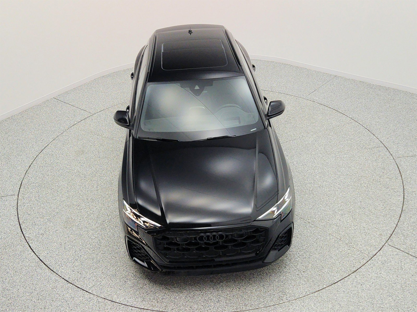 Used 2025 Audi Q8 Prestige w/ Prestige Package AWD/4WD image 24