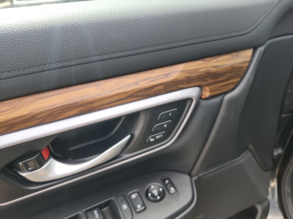 Used 2017 Honda CR-V EX-L image 18