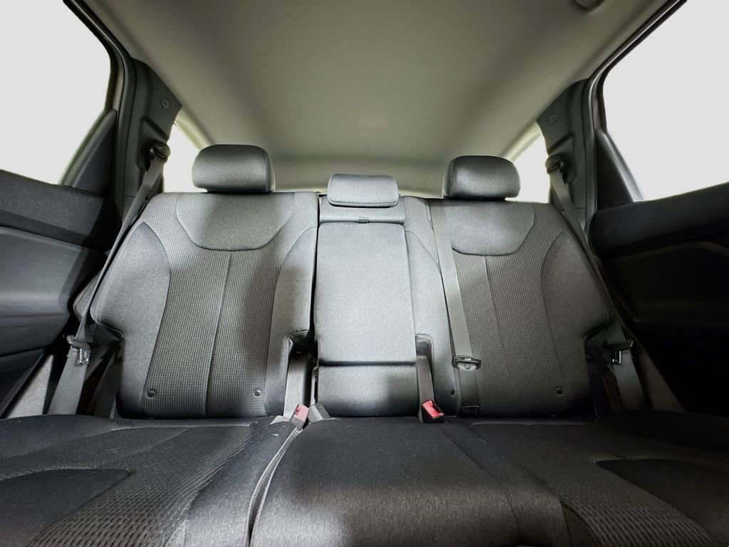 Used 2019 Hyundai Santa Fe SE image 36