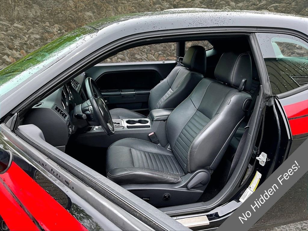 Used 2012 Dodge Challenger R/T RWD image 23