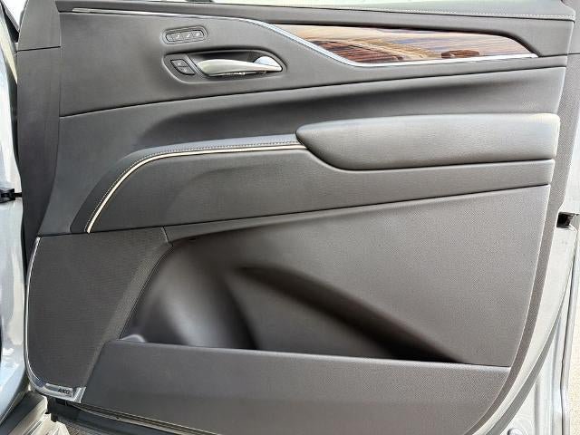 Certified 2022 Cadillac Escalade Premium Luxury AWD/4WD image 14