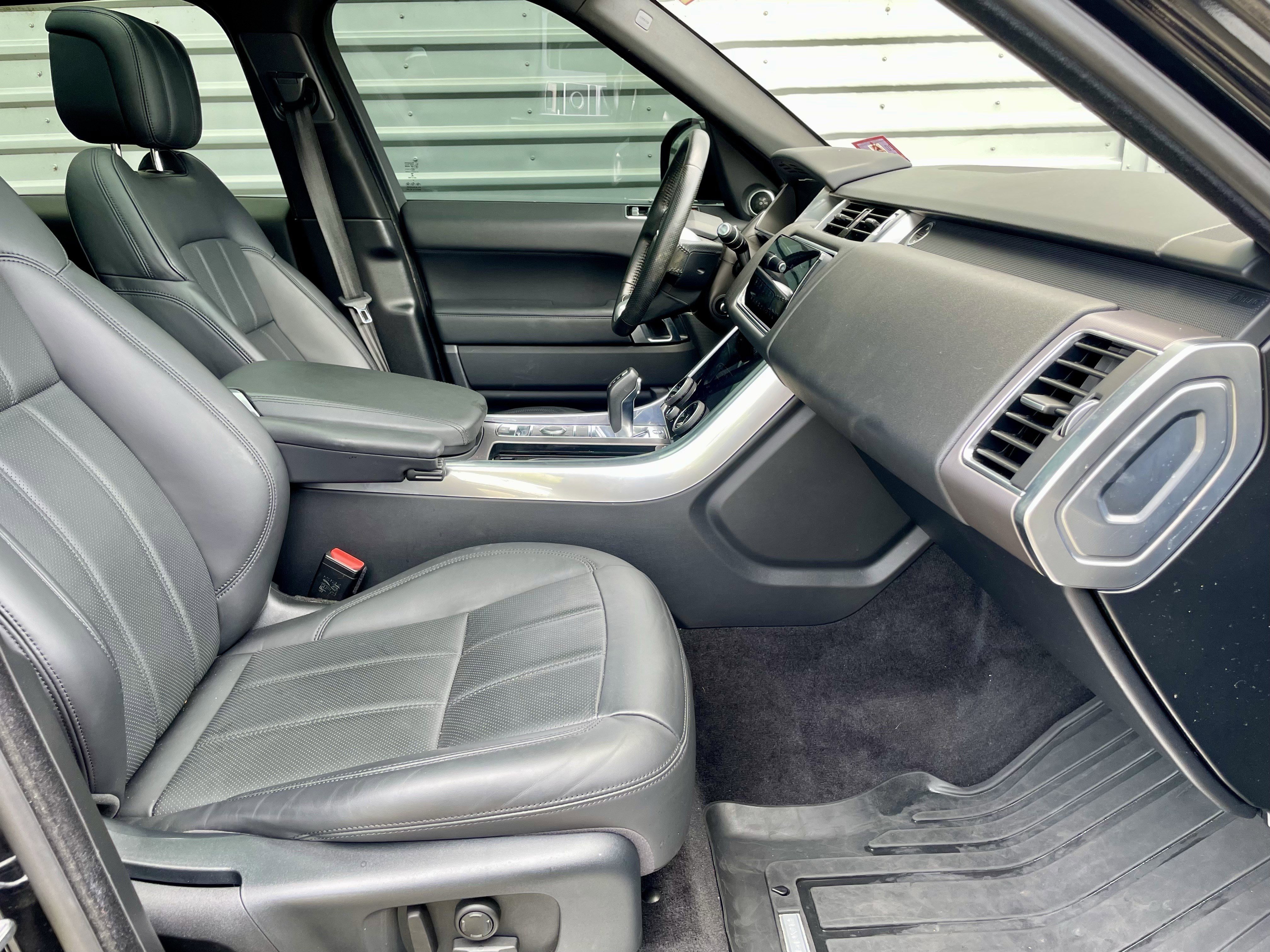 Used 2019 Land Rover Range Rover Sport HSE AWD/4WD image 17