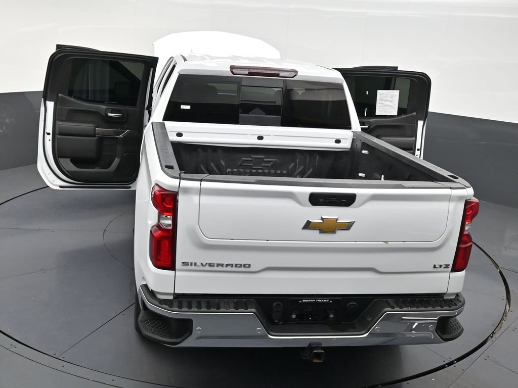 Used 2021 Chevrolet Silverado 1500 LTZ w/ LTZ Premium Package image 32