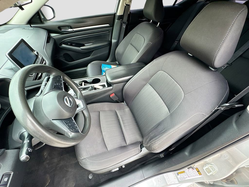 Used 2021 Nissan Altima 2.5 SV FWD image 23