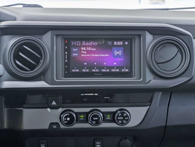 Used 2017 Toyota Tacoma SR w/ SR Convenience Package RWD image 18