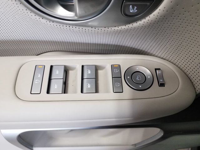 Used 2026 Hyundai Ioniq 9 Calligraphy AWD/4WD image 11