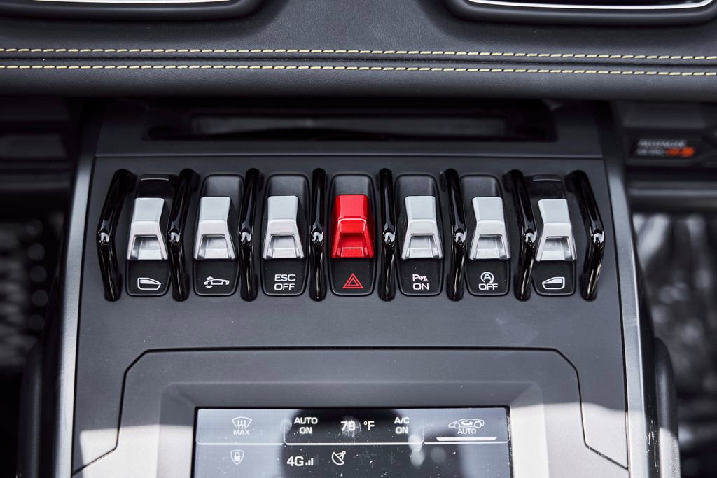 Used 2023 Lamborghini Huracan EVO image 63