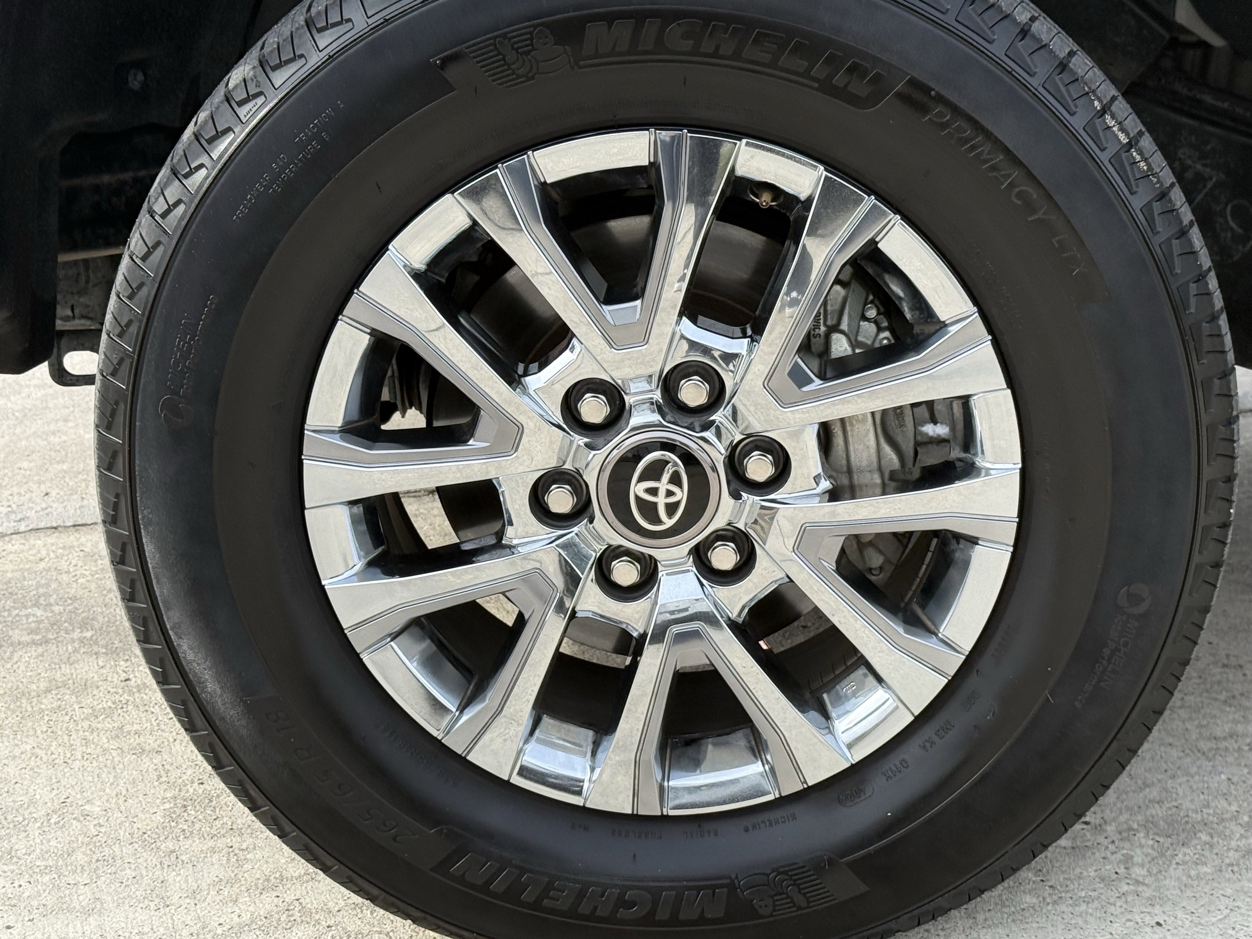 Used 2025 Toyota Tacoma 4x4 Double Cab image 12