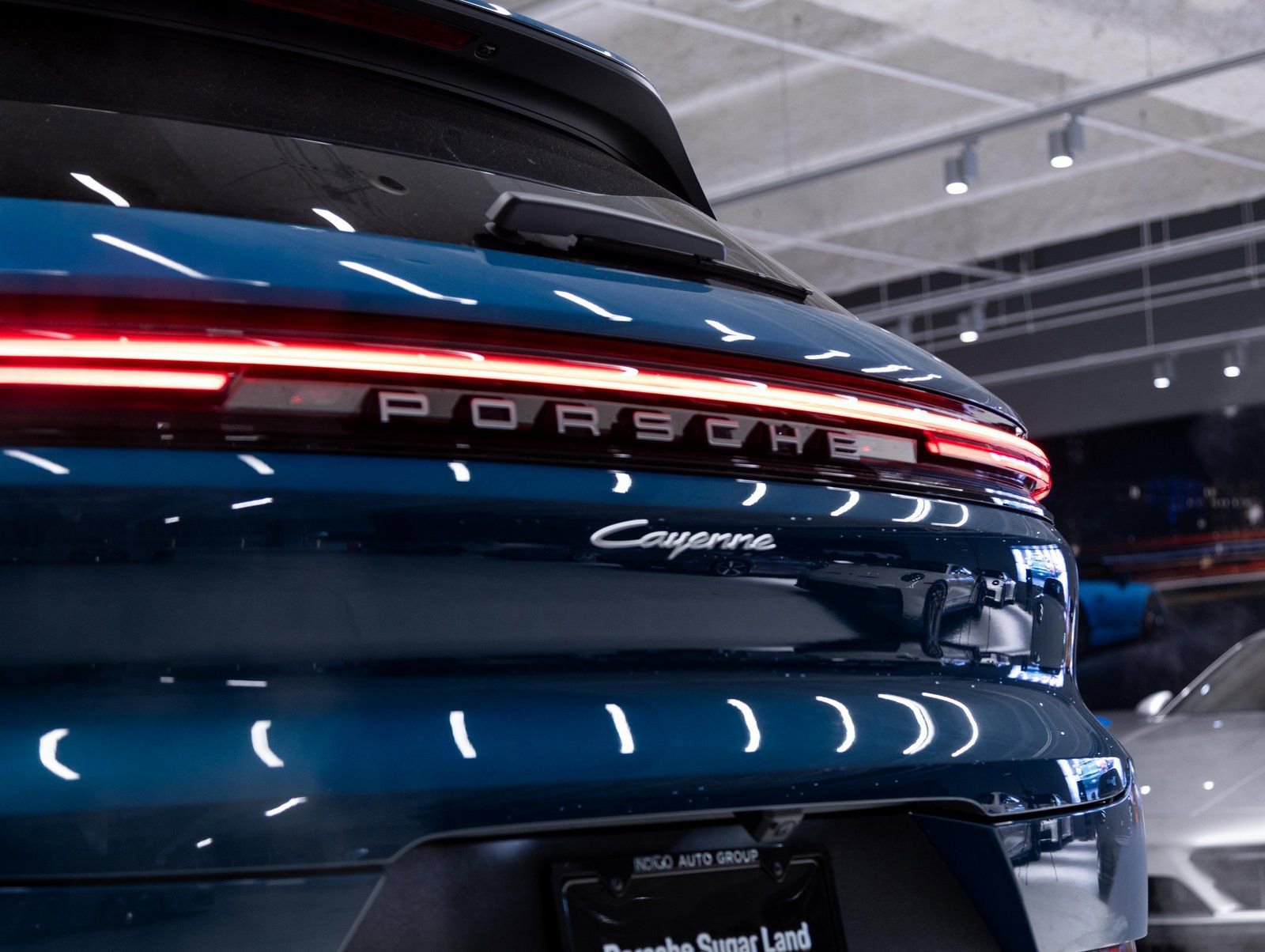 Certified 2026 Porsche Cayenne AWD/4WD image 30