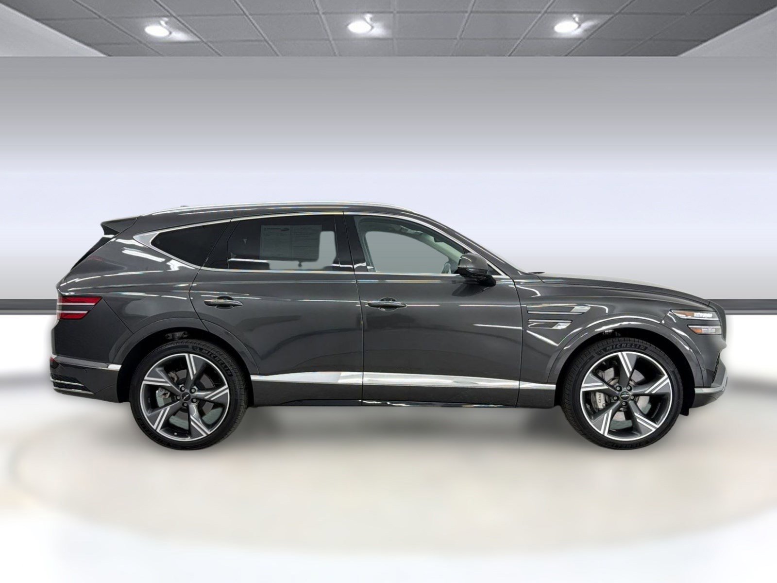 Used 2025 Genesis GV80 2.5T Prestige image 8