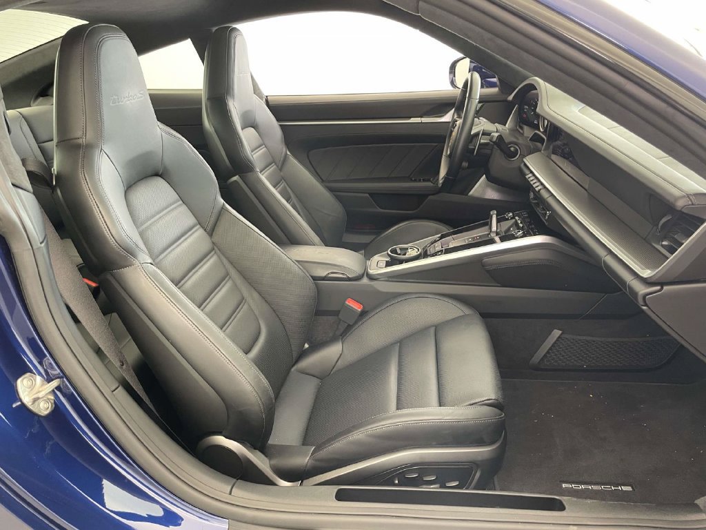 Certified 2021 Porsche 911 Turbo S AWD/4WD image 22