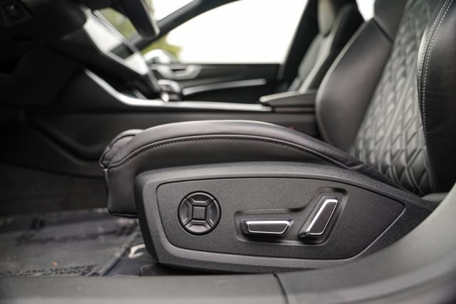 Used 2023 Audi S7 Premium Plus w/ Premium Plus Package AWD/4WD image 35