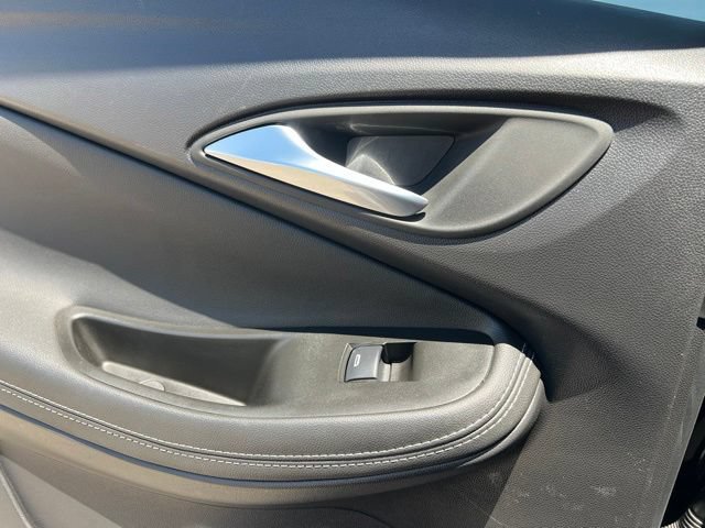 Used 2025 Buick Encore GX Preferred FWD image 26