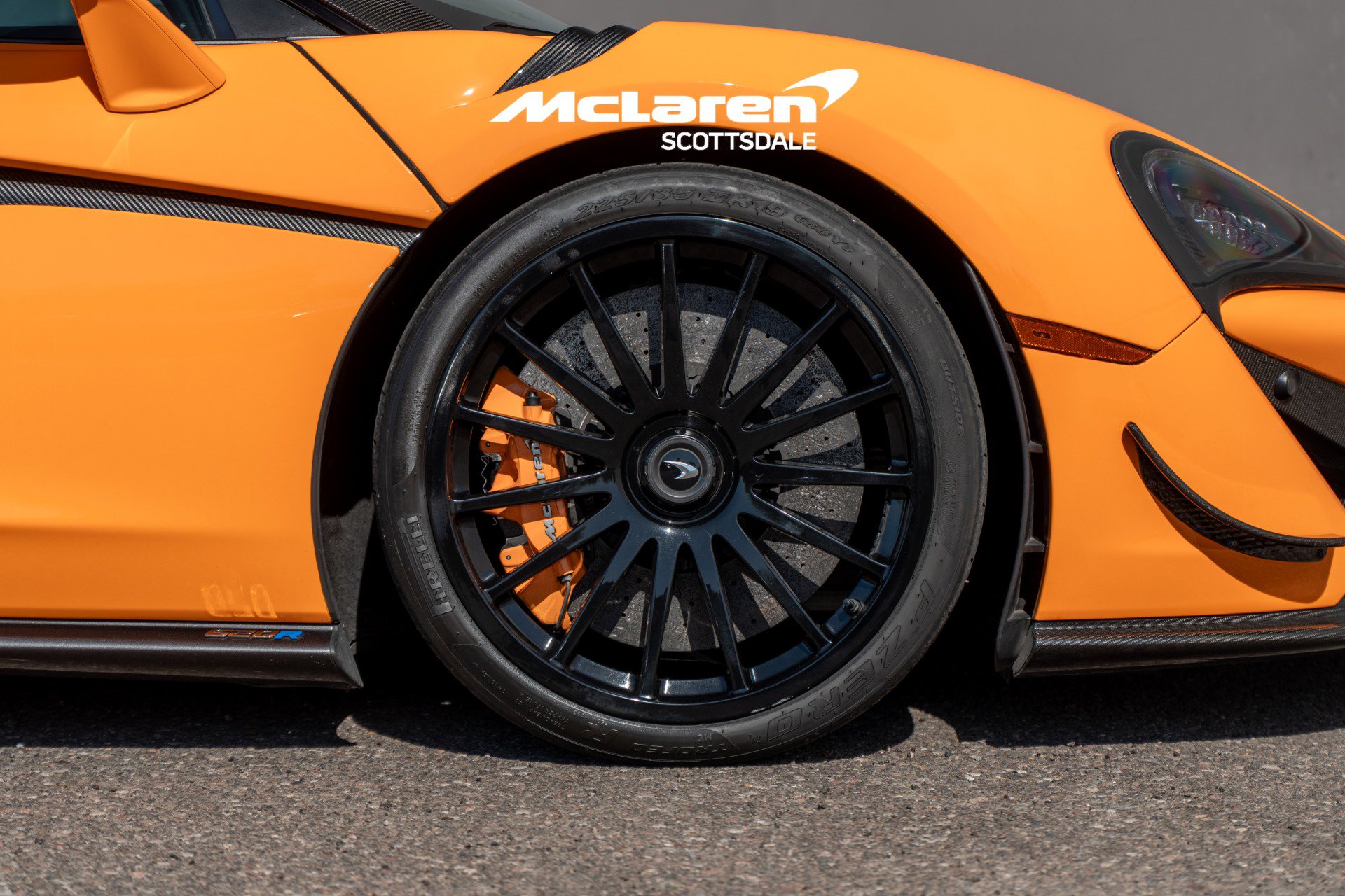 Used 2020 McLaren 620R image 37