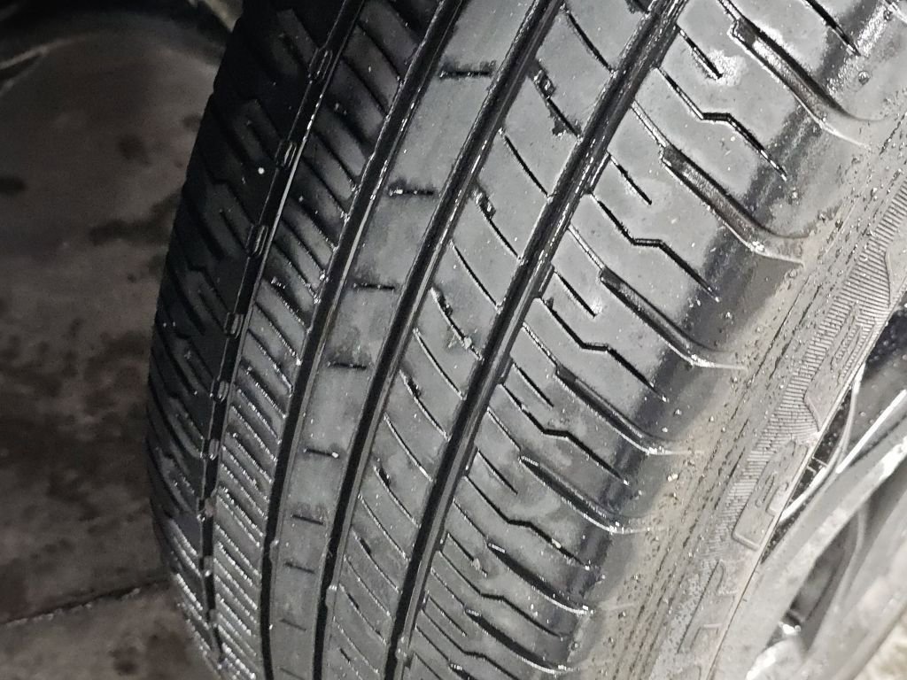 Used 2023 Toyota RAV4 XLE image 19