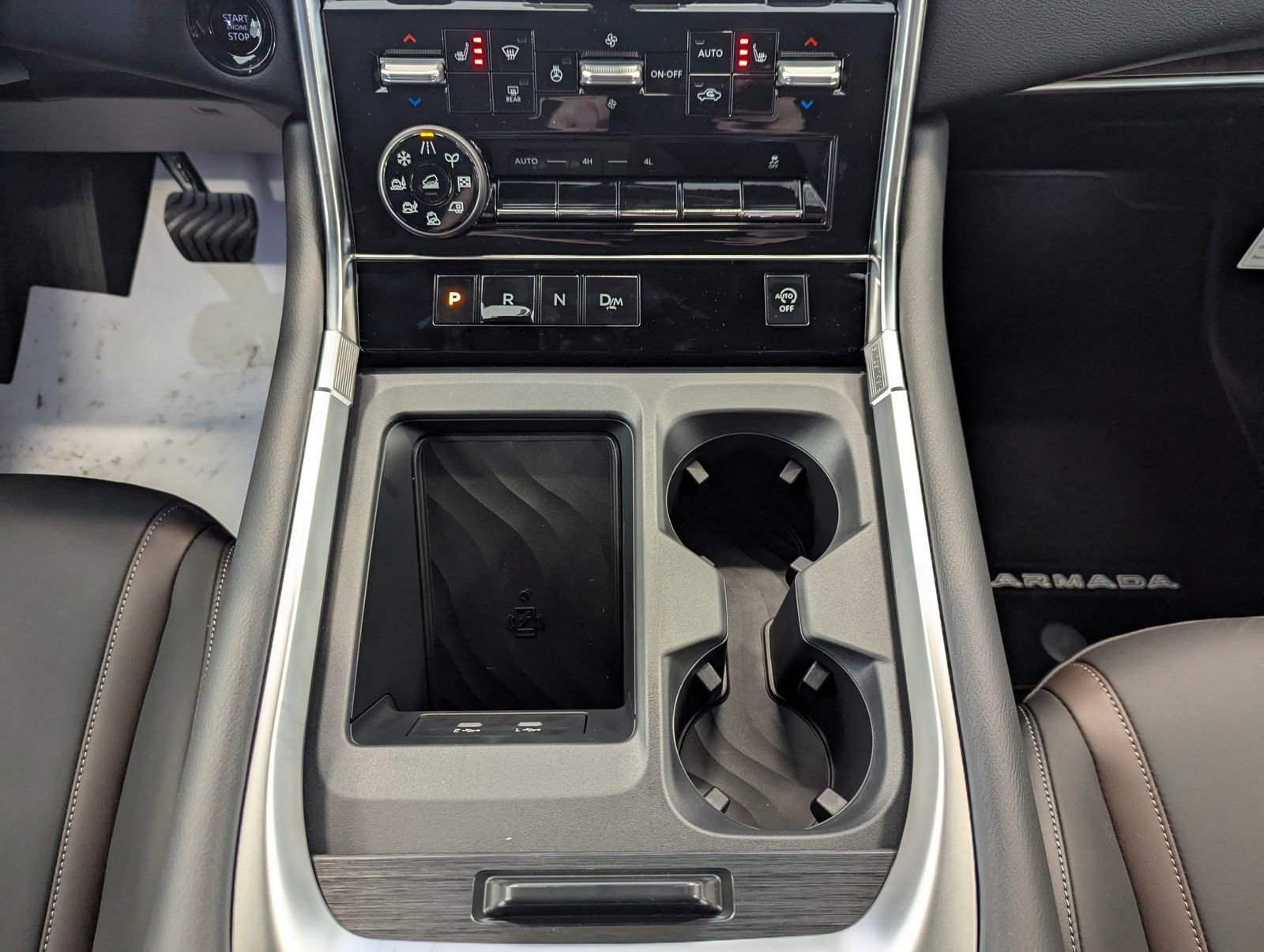 New 2025 Nissan Armada SL w/ Captain's Chari Seat Package image 27