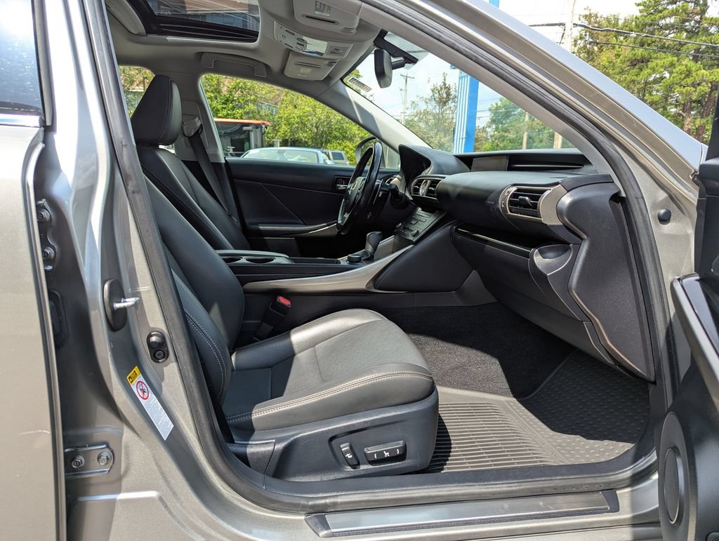 Used 2016 Lexus IS 300 AWD w/ Premium Package image 30