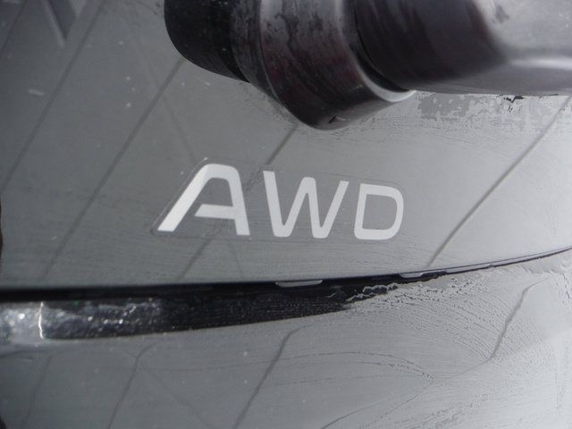 Used 2025 Honda HR-V Sport image 10