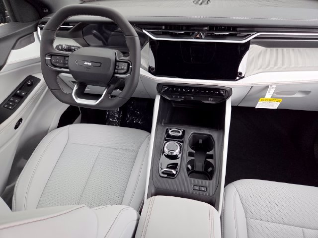 New 2026 Jeep Cherokee Limited AWD/4WD image 32