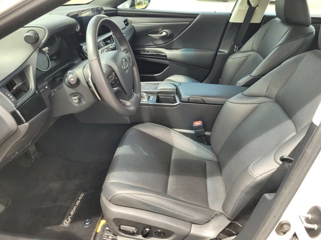 Used 2022 Lexus ES 300h w/ Premium Package FWD image 15